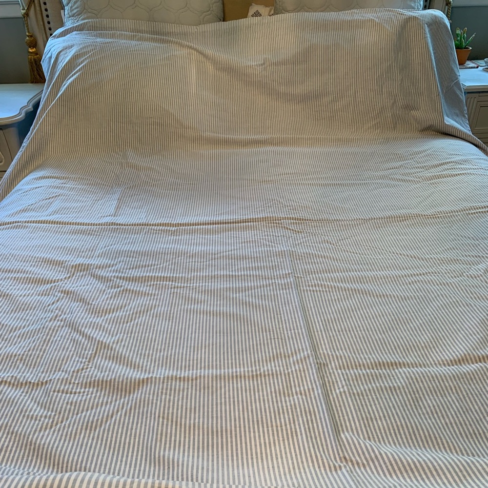 NWOT Pottery Barn Duvet Cover